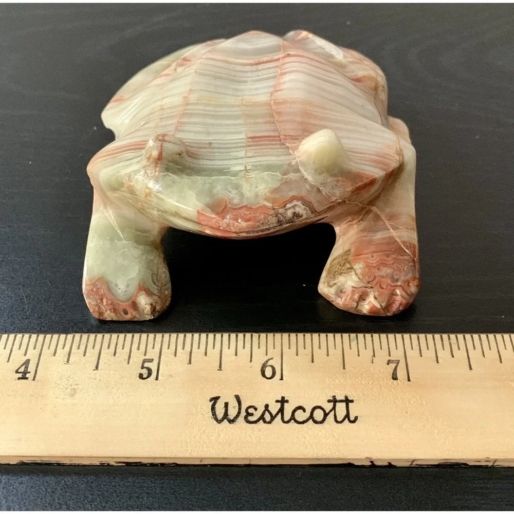 Vintage Chinese Handmade Natural Agate Frog Figurine Hand Craved Decorative